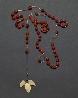 Figure 6 Rosehip rosary